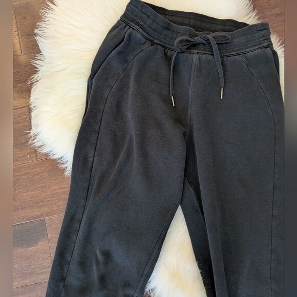 Lululemon Scuba Jogger Black Sweat Pant Pull On Size 6 W5CVAS - Picture 3 of 7